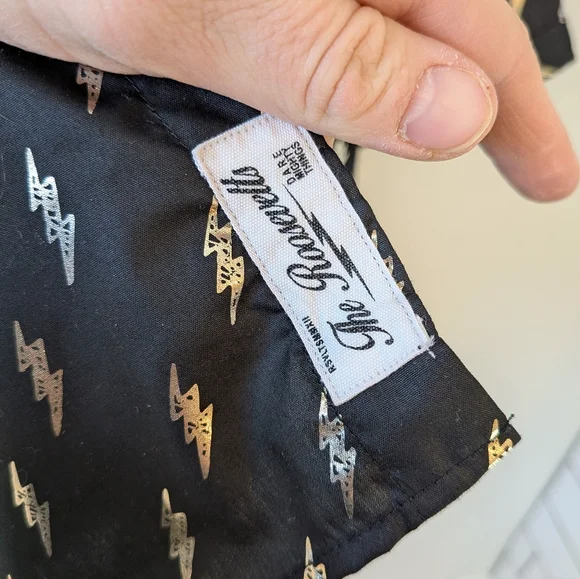 RSVLTS Men's Black Metallic Lightning Bolt Short Sleeve Button Up Shirt Small - Picture 6 of 7